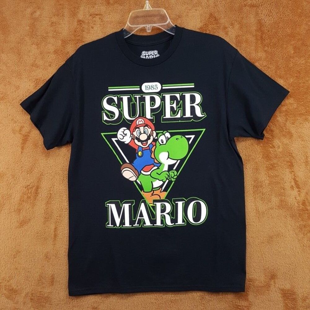 SUPER MARIO Mens Medium Black Graphic Pullover Crew Video Game Gamer T-Shirt Tee